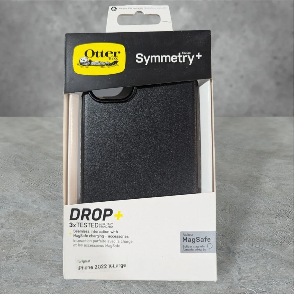 A1. Otterbox Symmetry+ Magsafe Case For Apple iPhone 2022 X-Large/14 Plus Black‎